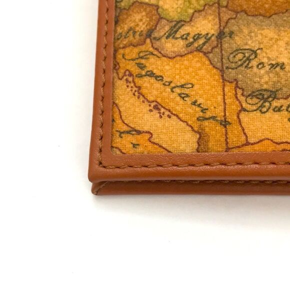 ✨HOST PICK Authentic Alviero Martini Wallet - Picture 4 of 11
